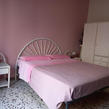 Apartamento Joy'S House CTA Exterior foto