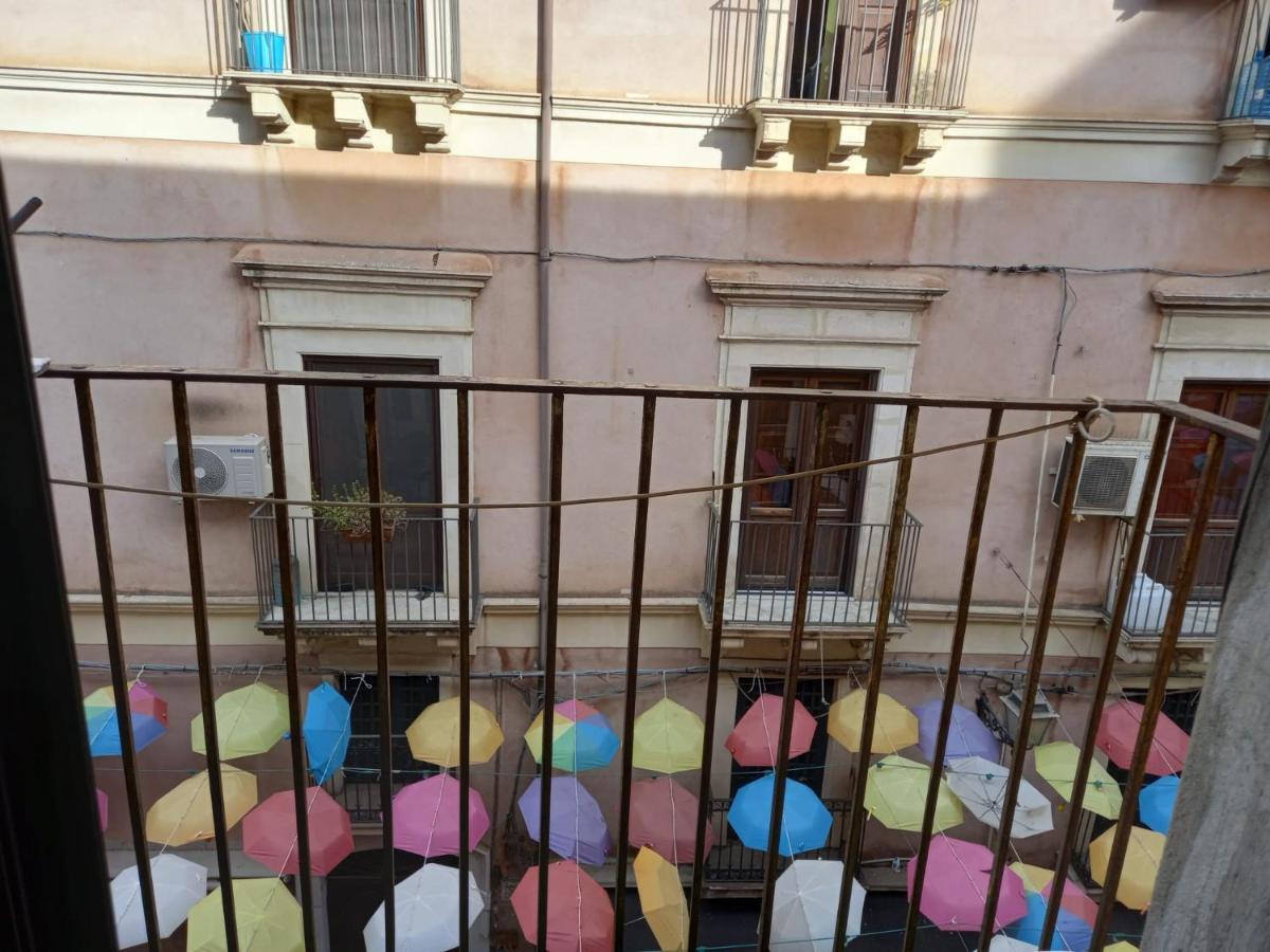 Apartamento Joy'S House CTA Exterior foto
